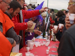  <a style='color: #fff;' href='/uploaded/photo/-519118526b1e9.jpg'>(Télécharger)</a>