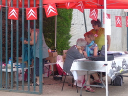  <a style='color: #fff;' href='/uploaded/photo/19eme-rencontre-berry-deuche-577ad290b2b45.jpg'>(Télécharger)</a>