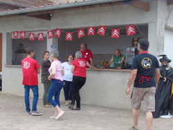  <a style='color: #fff;' href='/uploaded/photo/19eme-rencontre-berry-deuche-577ad29292973.jpg'>(Télécharger)</a>