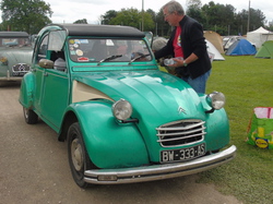  <a style='color: #fff;' href='/uploaded/photo/19eme-rencontre-berry-deuche-577ad2ba4b614.jpg'>(Télécharger)</a>