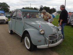  <a style='color: #fff;' href='/uploaded/photo/19eme-rencontre-berry-deuche-577ad2c830aea.jpg'>(Télécharger)</a>