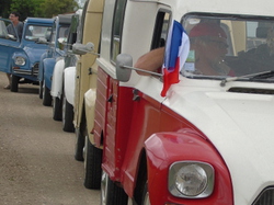  <a style='color: #fff;' href='/uploaded/photo/19eme-rencontre-berry-deuche-577ad2cda3a5f.jpg'>(Télécharger)</a>