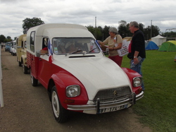  <a style='color: #fff;' href='/uploaded/photo/19eme-rencontre-berry-deuche-577ad2cebdcee.jpg'>(Télécharger)</a>