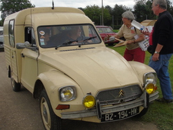  <a style='color: #fff;' href='/uploaded/photo/19eme-rencontre-berry-deuche-577ad2cf2dcc6.jpg'>(Télécharger)</a>