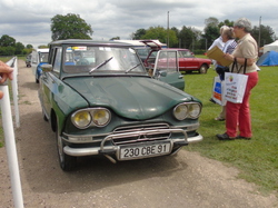  <a style='color: #fff;' href='/uploaded/photo/19eme-rencontre-berry-deuche-577ad2e22c634.jpg'>(Télécharger)</a>