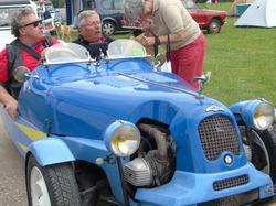  <a style='color: #fff;' href='/uploaded/photo/19eme-rencontre-berry-deuche-577ad2ed1277d.jpg'>(Télécharger)</a>