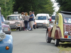  <a style='color: #fff;' href='/uploaded/photo/19eme-rencontre-berry-deuche-577ad308c407f.jpg'>(Télécharger)</a>