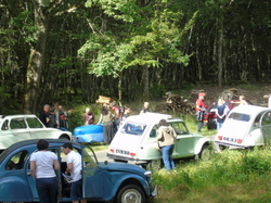  <a style='color: #fff;' href='/uploaded/photo/19eme-rencontre-berry-deuche-577ad339d2d2f.jpg'>(Télécharger)</a>