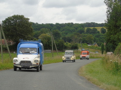  <a style='color: #fff;' href='/uploaded/photo/19eme-rencontre-berry-deuche-577ad3a9b014f.jpg'>(Télécharger)</a>