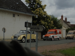  <a style='color: #fff;' href='/uploaded/photo/19eme-rencontre-berry-deuche-577ad3ab6b972.jpg'>(Télécharger)</a>