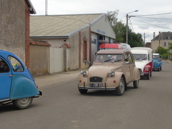  <a style='color: #fff;' href='/uploaded/photo/19eme-rencontre-berry-deuche-577ad3ade8d1e.jpg'>(Télécharger)</a>