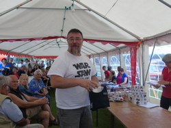  <a style='color: #fff;' href='/uploaded/photo/19eme-rencontre-berry-deuche-577ad3bd6391e.jpg'>(Télécharger)</a>