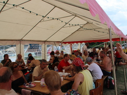  <a style='color: #fff;' href='/uploaded/photo/20-ans-berry-deuche-559d5f689c39a.jpg'>(Télécharger)</a>