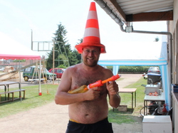  <a style='color: #fff;' href='/uploaded/photo/20-ans-berry-deuche-559d5f97f207c.jpg'>(Télécharger)</a>