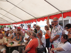  <a style='color: #fff;' href='/uploaded/photo/20-ans-berry-deuche-559d62d73af32.jpg'>(Télécharger)</a>