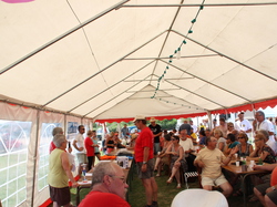  <a style='color: #fff;' href='/uploaded/photo/20-ans-berry-deuche-559d62ed8aa07.jpg'>(Télécharger)</a>