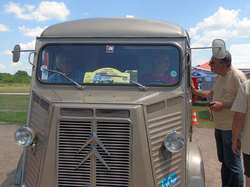  <a style='color: #fff;' href='/uploaded/photo/21eme-concentration-berry-deuche-5b43c5d222bfb.jpg'>(Télécharger)</a>