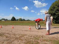  <a style='color: #fff;' href='/uploaded/photo/21eme-concentration-berry-deuche-5b43c65be6d4c.jpg'>(Télécharger)</a>