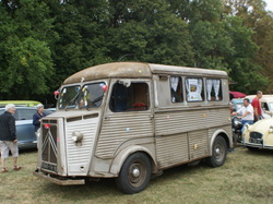  <a style='color: #fff;' href='/uploaded/photo/charly-2013-521a672948c27.jpg'>(Télécharger)</a>