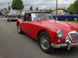  <a style='color: #fff;' href='/uploaded/photo/chromes-et-pistons-575dd2e271135.jpg'>(Télécharger)</a>