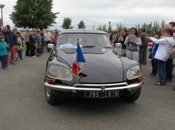  <a style='color: #fff;' href='/uploaded/photo/chromes-et-pistons-575dd31472f1a.jpg'>(Télécharger)</a>