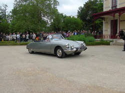  <a style='color: #fff;' href='/uploaded/photo/chromes-et-pistons-575dd32c299e3.jpg'>(Télécharger)</a>