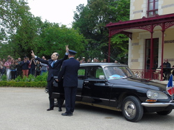  <a style='color: #fff;' href='/uploaded/photo/chromes-et-pistons-575dd34267ff6.jpg'>(Télécharger)</a>