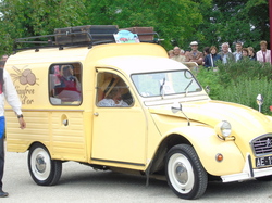  <a style='color: #fff;' href='/uploaded/photo/chromes-et-pistons-575dd349f3be6.jpg'>(Télécharger)</a>