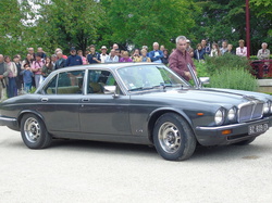  <a style='color: #fff;' href='/uploaded/photo/chromes-et-pistons-575dd34b5b821.jpg'>(Télécharger)</a>