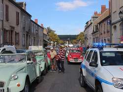  <a style='color: #fff;' href='/uploaded/photo/foires-d-orval-5bc39db7c760e.jpg'>(Télécharger)</a>