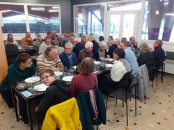  <a style='color: #fff;' href='/uploaded/photo/repas-fin-d-annee-2021-61a62e4fc0d88.jpg'>(Télécharger)</a>