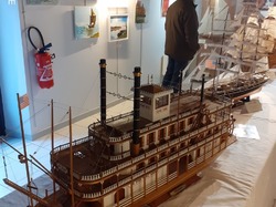  <a style='color: #fff;' href='/uploaded/photo/repas-fin-d-annee-2021-61a62e5621662.jpg'>(Télécharger)</a>