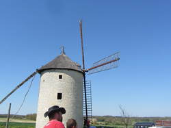  <a style='color: #fff;' href='/uploaded/photo/sortie-de-printemps-2015-55381aced5437.jpg'>(Télécharger)</a>