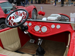  <a style='color: #fff;' href='/uploaded/photo/sortie-retro-bourges-534d95833ed3d.jpg'>(Télécharger)</a>